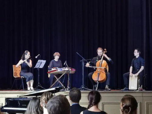 繽紛夏日主題文化藝術交流活動暨PDE國際舞蹈大賽線上選拔賽新聞發(fā)布會在巴黎舉行