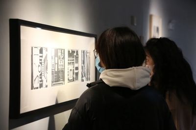 互聯網信息服務 數字時代的圖文傳播新紀元